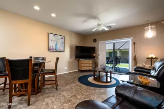 Photo #3: 6760757 Listing