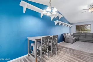 Photo #4: 6761141 Listing 