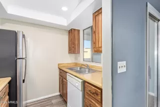 Photo #6: 6761141 Listing 