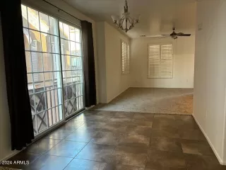 Photo #6: 6761222 Listing 