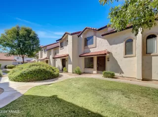 Photo #1: 6761775 Listing 