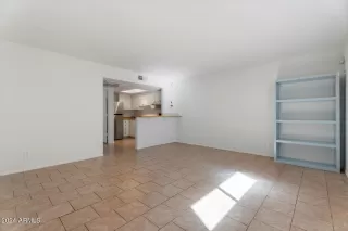 Photo #4: 6761809 Listing 