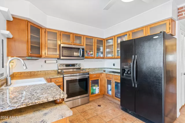 MLS: 6761980 Condo For Sale