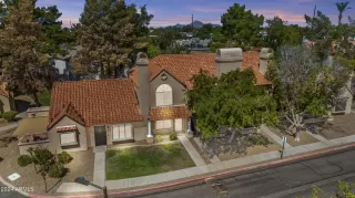 Photo #2: 6761980 Listing 