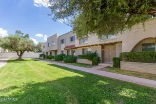 Photo #4: 6762027 Listing