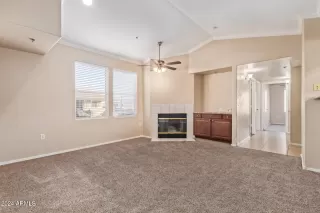 Photo #3: 6762035 Listing 