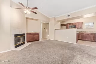 Photo #5: 6762035 Listing 