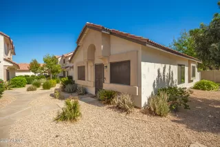 Photo #1: 6762367 Listing