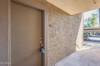 Photo #1: 6762539 Listing 