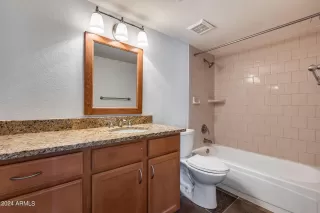 Photo #6: 6762539 Listing 