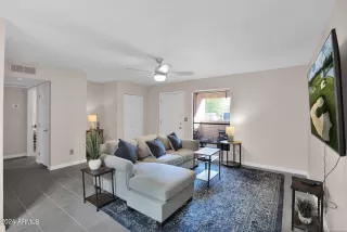 Photo #3: 6762565 Listing