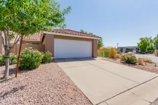 Photo #2: 6762584 Listing