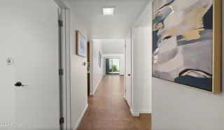 Photo #3: 6762716 Listing