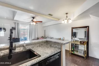 Photo #3: 6762813 Listing 