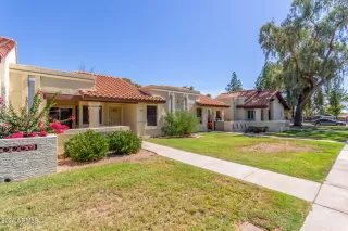 Photo #3: 6762818 Listing