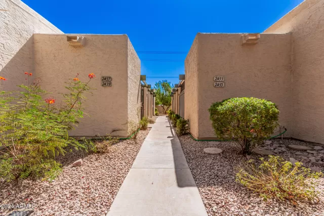 MLS: 6763045 Condo For Sale