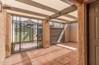 Photo #2: 6763045 Listing 