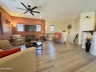 Photo #2: 6763247 Listing