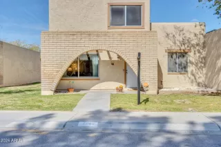 Photo #1: 6763261 Listing