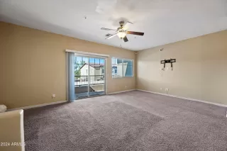 Photo #3: 6763685 Listing