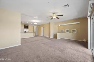 Photo #5: 6763685 Listing