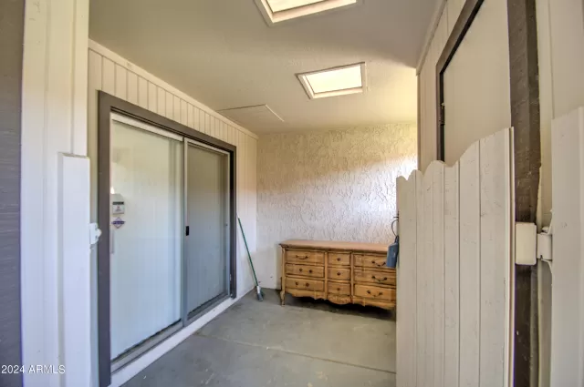 MLS: 6763690 Condo For Sale