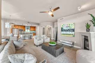 Photo #4: 6763839 Listing 