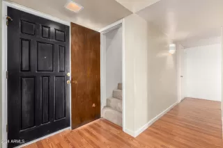 Photo #6: 6763896 Listing