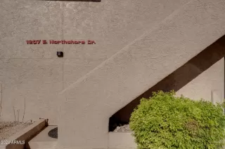 Photo #3: 6764068 Listing 