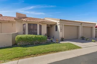 Photo #2: 6764273 Listing