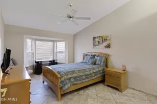 Photo #4: 6764273 Listing