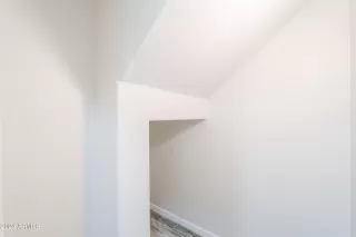 Photo #5: 6764464 Listing 