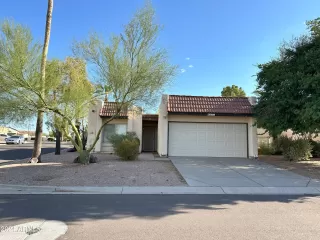 Photo #2: 6764496 Listing