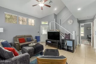 Photo #5: 6764568 Listing 