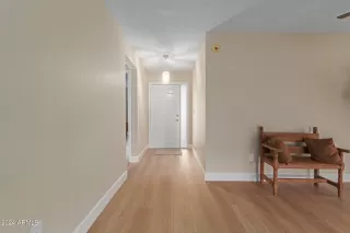 Photo #3: 6765180 Listing