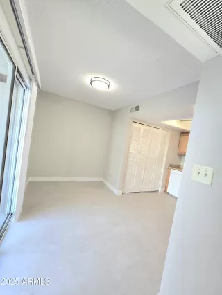 Photo #6: 6765486 Listing 