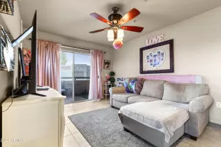 Photo #2: 6765516 Listing 