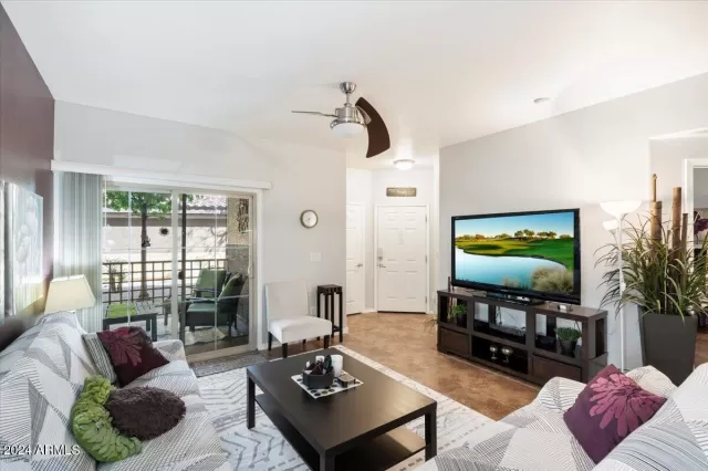 MLS: 6766332 Condo For Sale