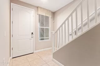 Photo #5: 6766545 Listing