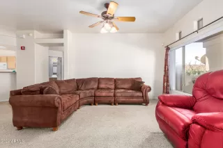 Photo #4: 6766671 Listing