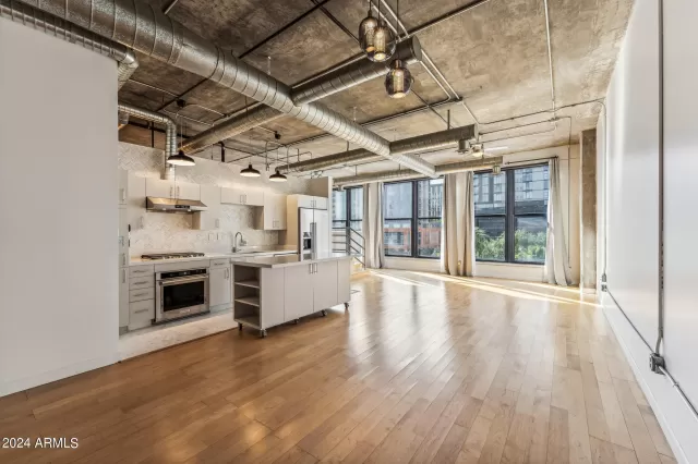 MLS: 6766997 Condo For Sale