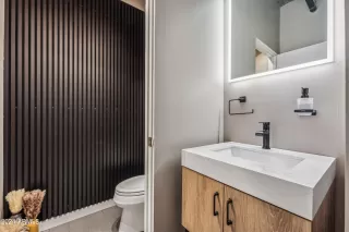 Photo #5: 6766997 Listing 