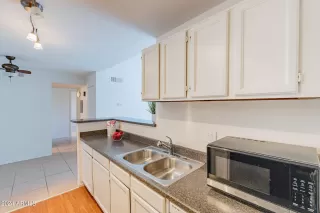 Photo #5: 6767030 Listing 