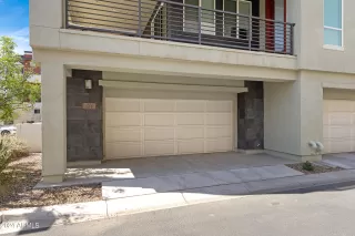 Photo #2: 6767497 Listing 