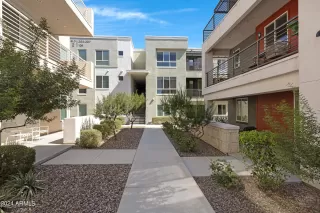 Photo #3: 6767497 Listing 