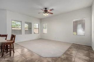 Photo #5: 6767599 Listing 
