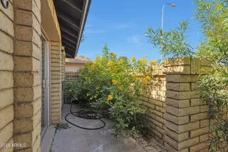 Photo #3: 6767889 Listing 