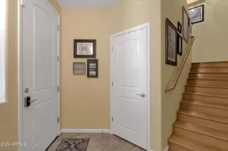 Photo #2: 6768055 Listing 