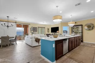 Photo #5: 6768055 Listing 