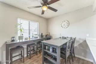 Photo #4: 6768383 Listing